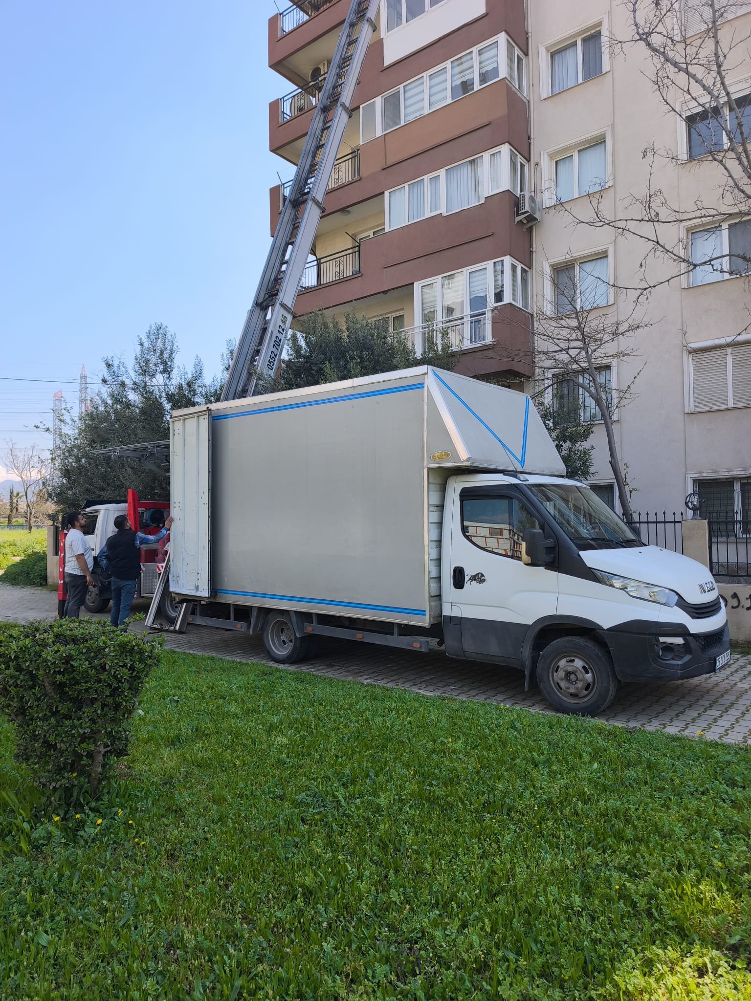 İzmir Buca Iveco kapalı kasa nakliyat