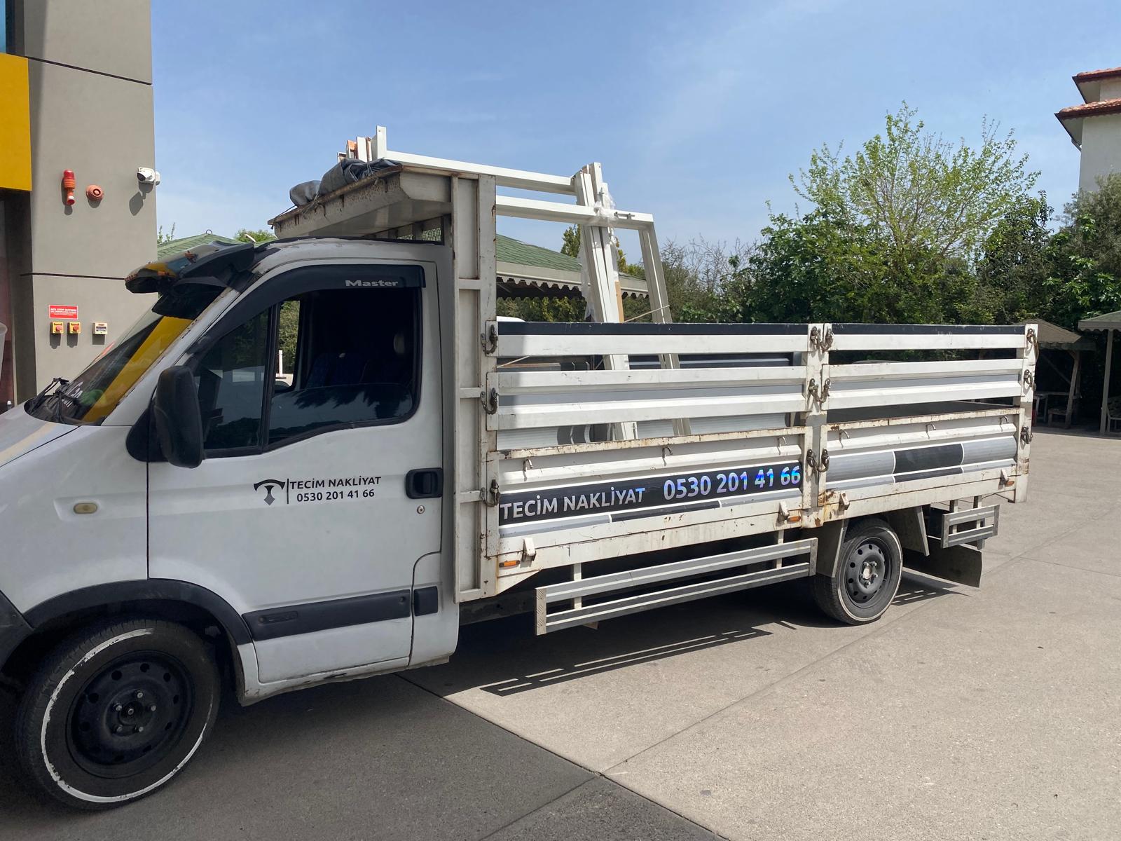Tecim Nakliyat Renault Master yan görünüm - İzmir nakliyat şirketi açık kasa araç